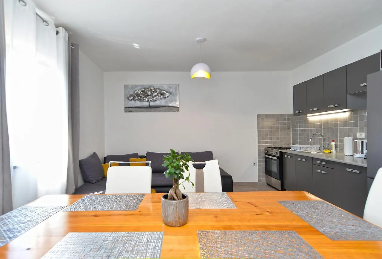 포메르 House Roberto 1790 빌라