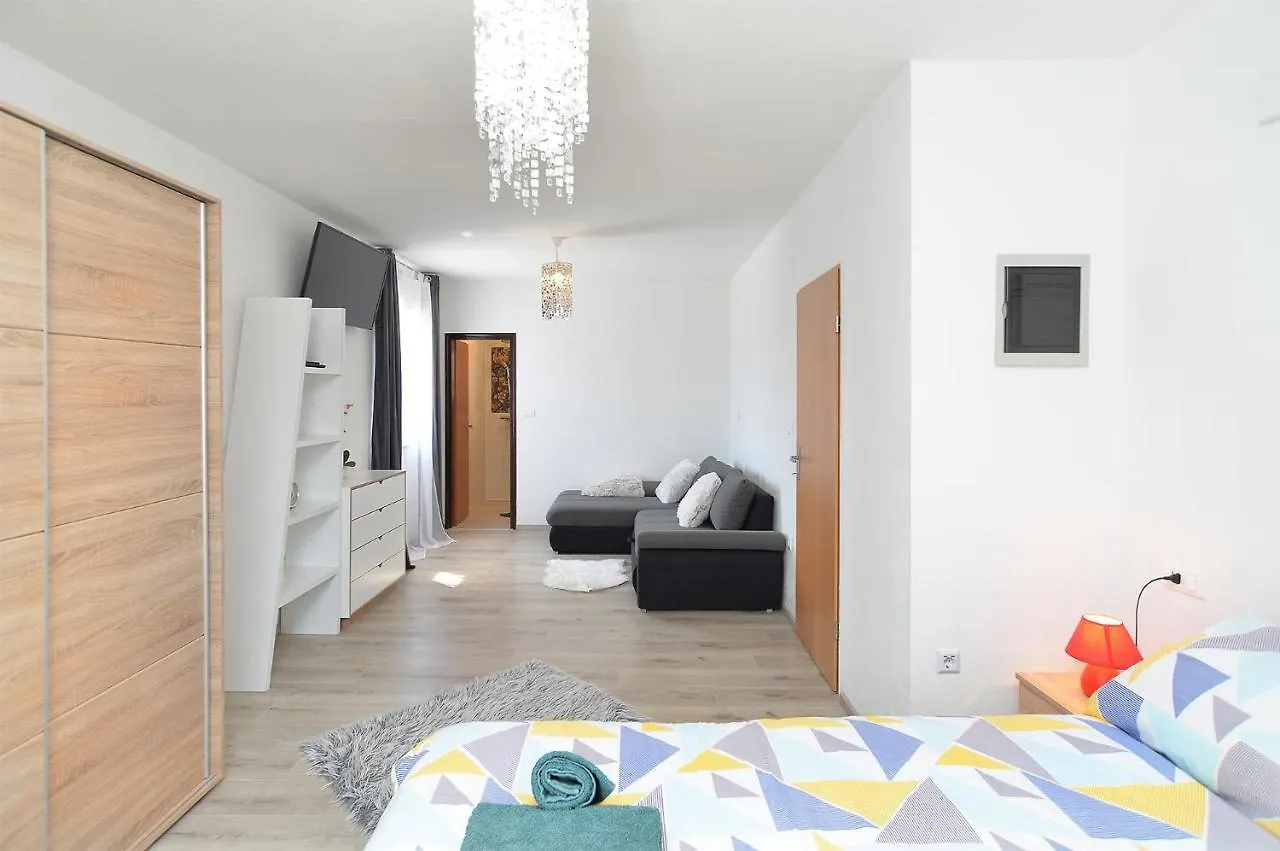 포메르 House Roberto 1790 빌라 펜션